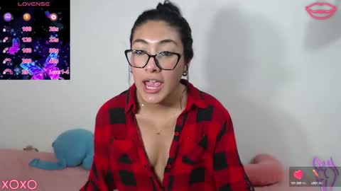 Nana online show from September 22, 2025, 6:04 am