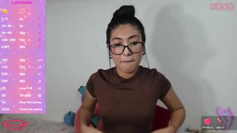 Nana online show from October 8, 2025, 8:01 am