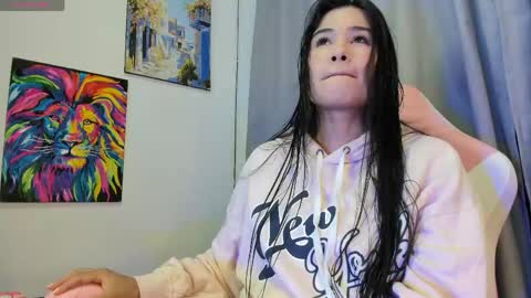 Snapshot of allison_love chatting on May 24, 2026, 1:10 am allison online show from May 24, 2026, 1:10 am