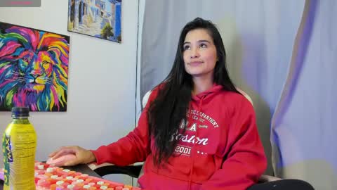 Snapshot of allison_love chatting on May 25, 2026, 3:01 am allison online show from May 25, 2026, 3:01 am