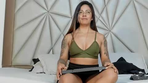 Snapshot of allison_owenns chatting on July 14, 2026, 10:21 am Allison Owenns online show from July 14, 2026, 10:21 am