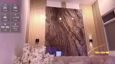 allison_parker1_ online show from December 5, 2025, 11:41 am