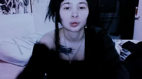 Snapshot of allisondeetz chatting on June 13, 2026, 7:01 pm Alis online show from June 13, 2026, 7:01 pm