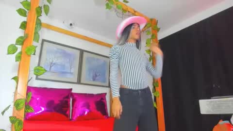  Alisson  online show from November 28, 2025, 4:15 am