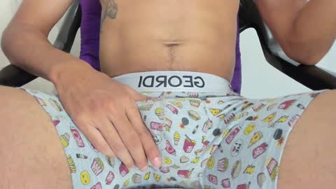 AllisonJustin online show from February 9, 2025, 3:11 am