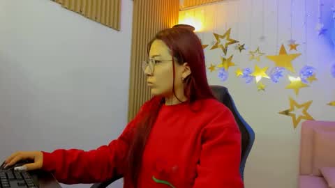 ALLISON online show from November 18, 2025, 3:56 am