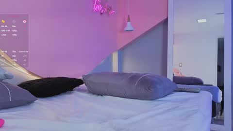 Alli  online show from April 4, 2026, 10:13 am