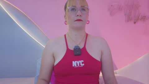 Snapshot of allisonroberts_ chatting on June 7, 2026, 1:59 pm Alli online show from June 7, 2026, 1:59 pm