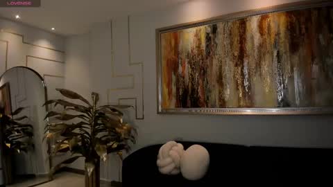 Allison Rogers online show from October 8, 2025, 2:53 am