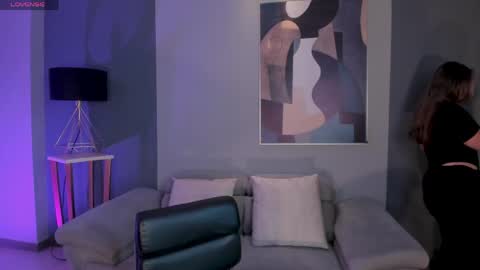 Allison Rogers online show from April 12, 2026, 11:15 am