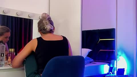 AllisonSweetie online show from July 27, 2026, 12:34 pm