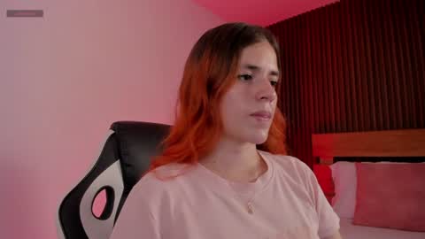 Snapshot of alliss_ginger_ chatting on July 8, 2026, 10:14 pm A L L I S S online show from July 8, 2026, 10:14 pm