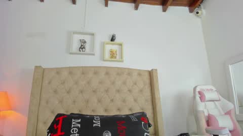 allisson online show from March 1, 2025, 12:01 pm