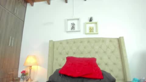 allisson online show from March 10, 2025, 3:20 pm