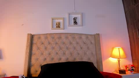 allisson online show from April 1, 2026, 1:41 pm