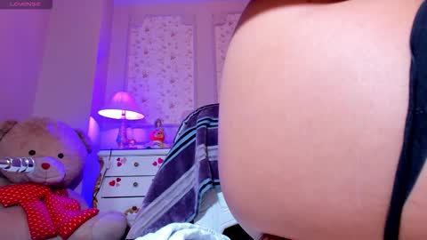 Allisson online show from September 16, 2025, 11:22 am