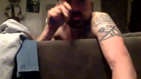 allitrunnin online show from February 14, 2026, 9:17 am