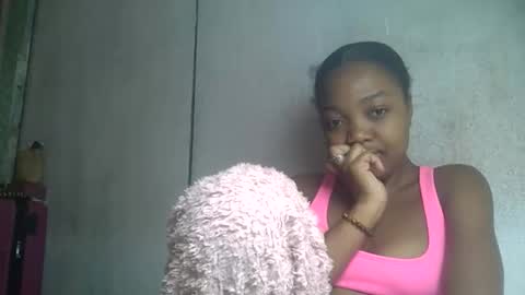 allizida01 online show from May 13, 2026, 8:23 am
