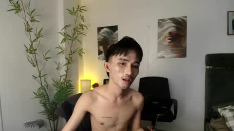 Snapshot of alluring_alpha chatting on June 25, 2026, 8:08 am kim and josh online show from June 25, 2026, 8:08 am