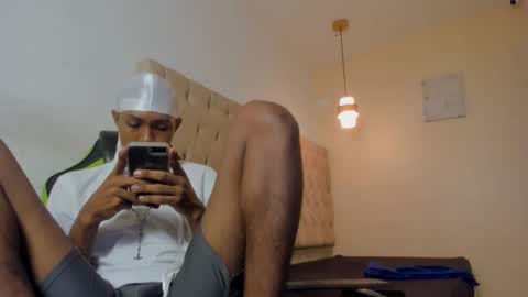 Snapshot of alluringangel01 chatting on November 15, 2025, 3:37 am alluringangel01 online show from November 15, 2025, 3:37 am