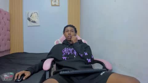 Snapshot of alluringangel01 chatting on December 2, 2025, 2:28 am alluringangel01 online show from December 2, 2025, 2:28 am