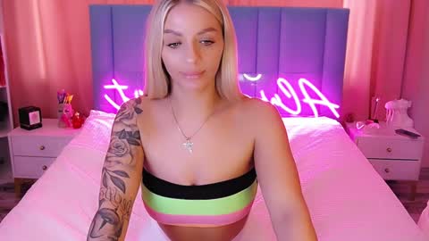 AlwaysHot online show from January 10, 2025, 5:47 am