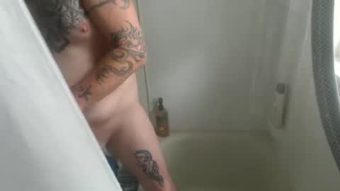allwolf0323 online show from May 19, 2026, 7:09 pm