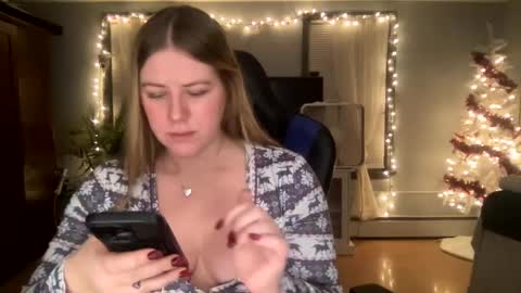 allyanalangel online show from January 8, 2025, 1:53 am