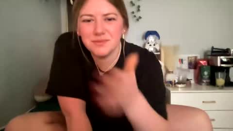 allyanalangel online show from January 8, 2025, 8:39 pm