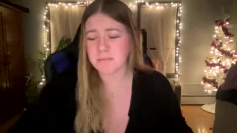 allyanalangel online show from January 29, 2025, 2:30 am