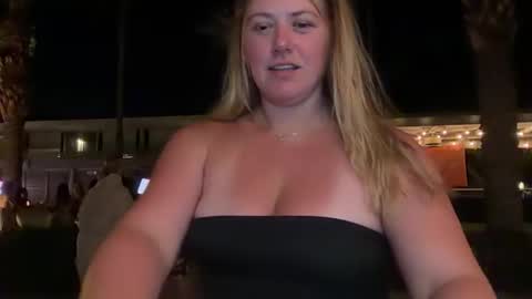 allyanalangel online show from April 21, 2026, 3:35 am