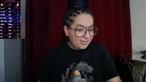         online show from October 13, 2025, 6:08 pm