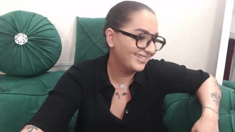         online show from April 21, 2026, 8:55 pm