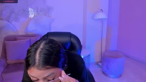 Alisson online show from February 11, 2025, 9:09 am