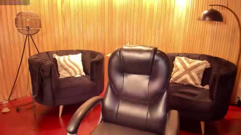 Alisson online show from January 6, 2026, 10:19 am