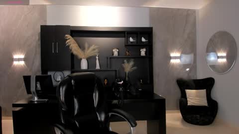 Alisson online show from January 19, 2026, 10:30 am