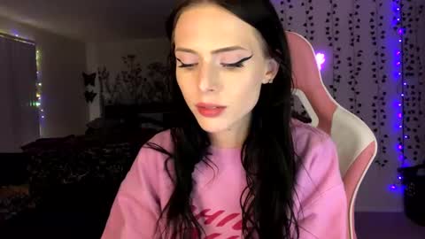 Ally Girl In Her Ally World online show from February 1, 2025, 9:32 am