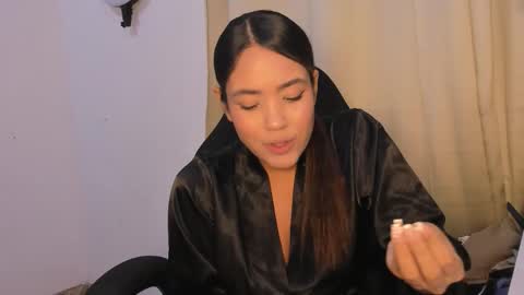 allyson_gh online show from October 30, 2025, 3:52 am