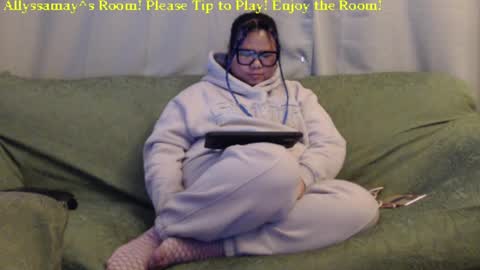 Allyssamay online show from January 11, 2025, 6:56 am