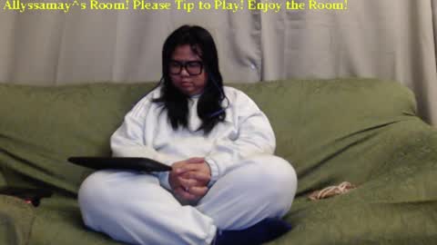 Allyssamay online show from January 19, 2025, 6:09 am