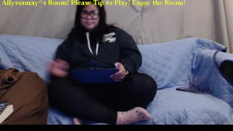 Allyssamay online show from March 8, 2026, 4:49 am