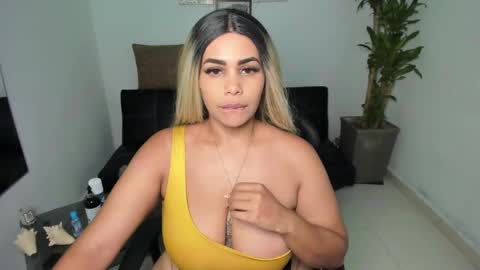 allyssann online show from March 8, 2025, 2:55 am