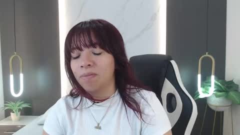 ALMA FENIX  online show from January 10, 2025, 12:15 pm