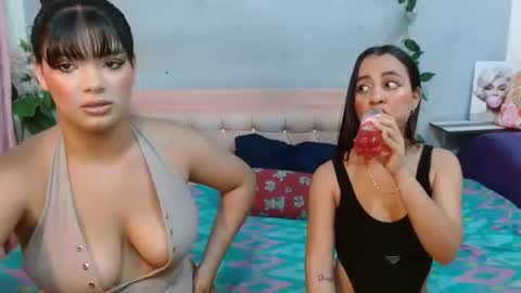 Snapshot of alma_meza chatting on July 22, 2026, 1:58 pm alma_meza online show from July 22, 2026, 1:58 pm