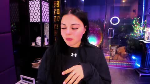 Alma online show from October 25, 2025, 8:55 am