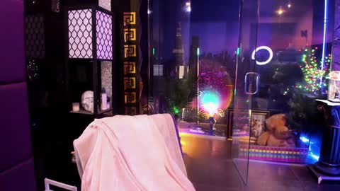 Alma online show from November 5, 2025, 7:52 am