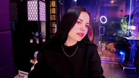 Snapshot of alma_pearl chatting on May 5, 2026, 7:05 am Alma online show from May 5, 2026, 7:05 am
