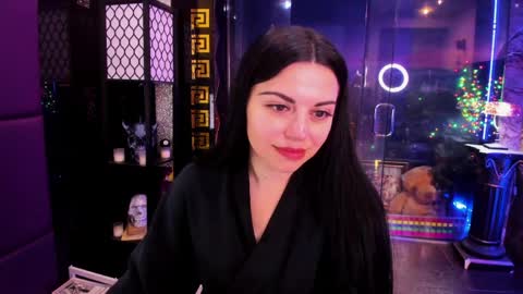 Snapshot of alma_pearl chatting on May 11, 2026, 7:47 am Alma online show from May 11, 2026, 7:47 am