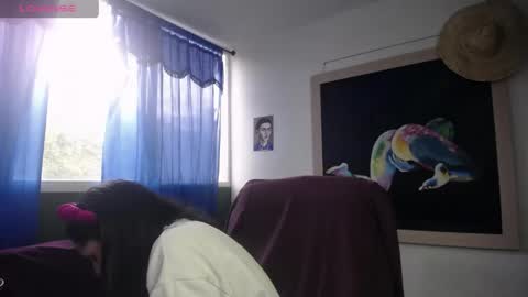 Arhantxa online show from April 24, 2026, 10:45 pm