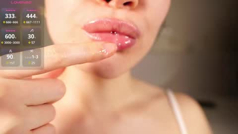 Alma online show from February 21, 2025, 8:05 pm